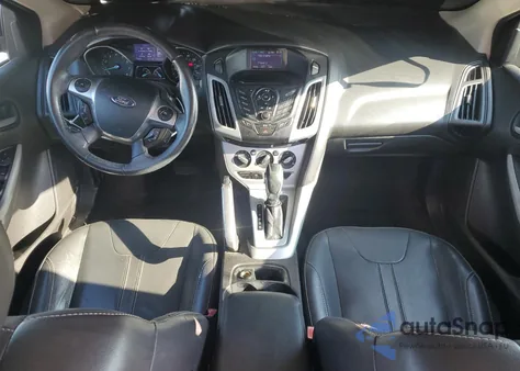 2013 Ford Focus Se z USA, uszkodzony, nr VIN 1FADP3F26DL259996